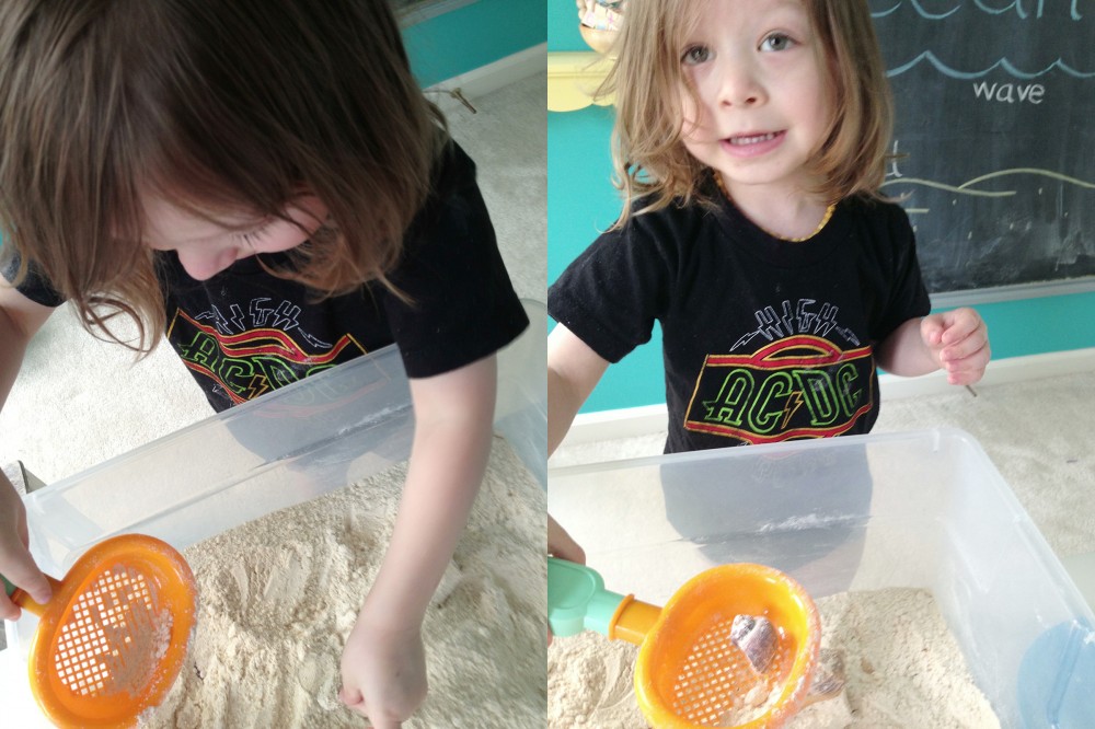 Aquarium Scavenger Hunt & Coconut Sensory Sand