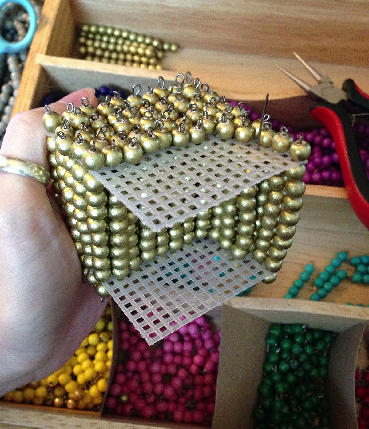Golden Bead Chain of 1000 Thousand Chain Montessori Mathematics Material 