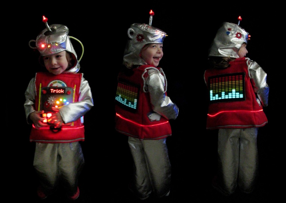 Make the World's Best Robot Costume!
