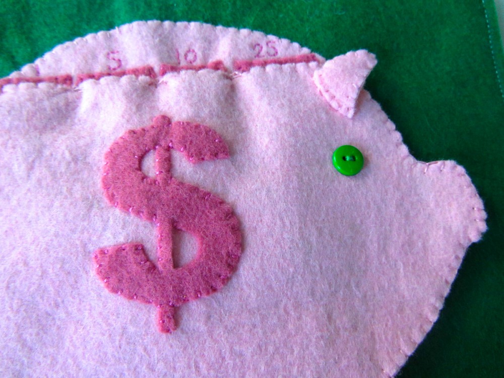 Piggy Bank Quietbook Pattern & Free Currency Printables