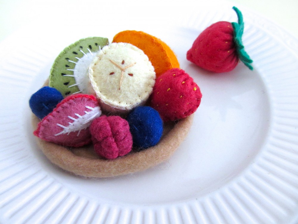 Felt Fruit